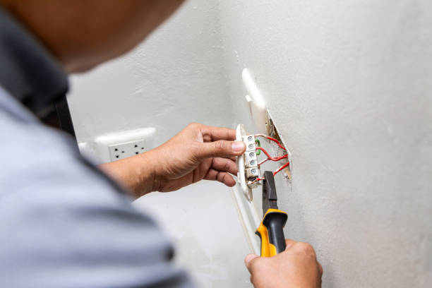 Best Affordable Electrician  in Fort Morgan, CO